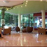 Hotel Complex Majestic 3*