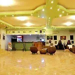 Complex Majestic 3*