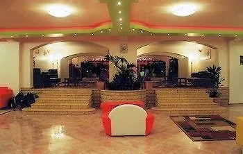 Complex Majestic 3*