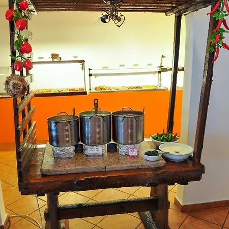 Complex Majestic ホテル