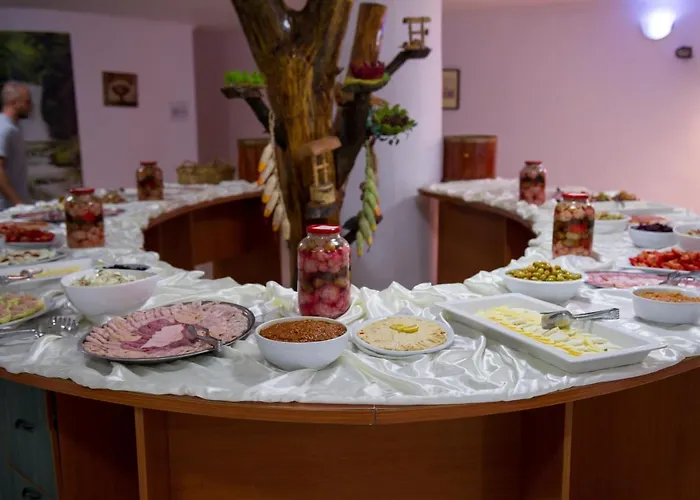 Complex Majestic Jupiter